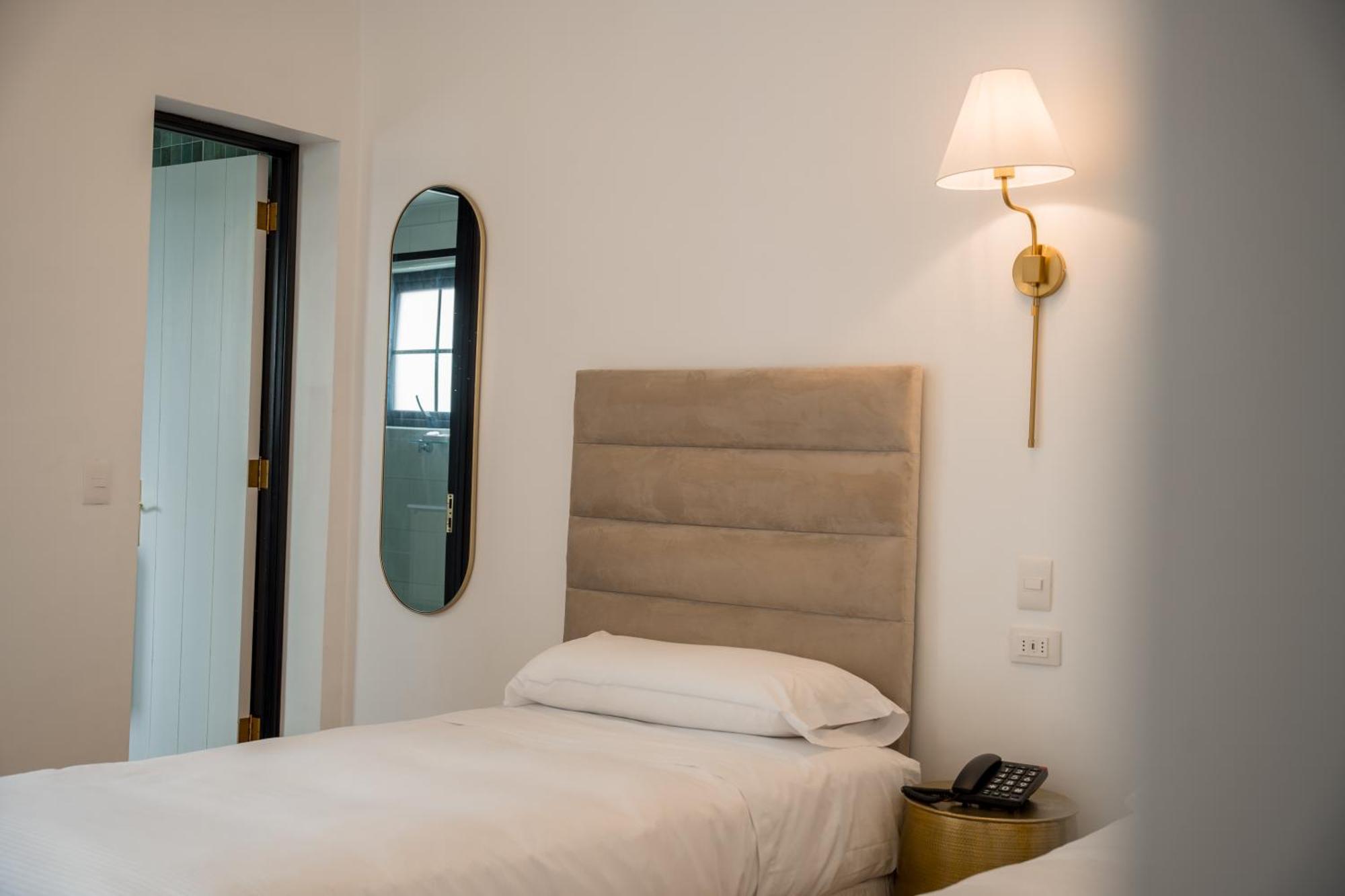 Hotel Marcos Gamero Talca  Kamer foto